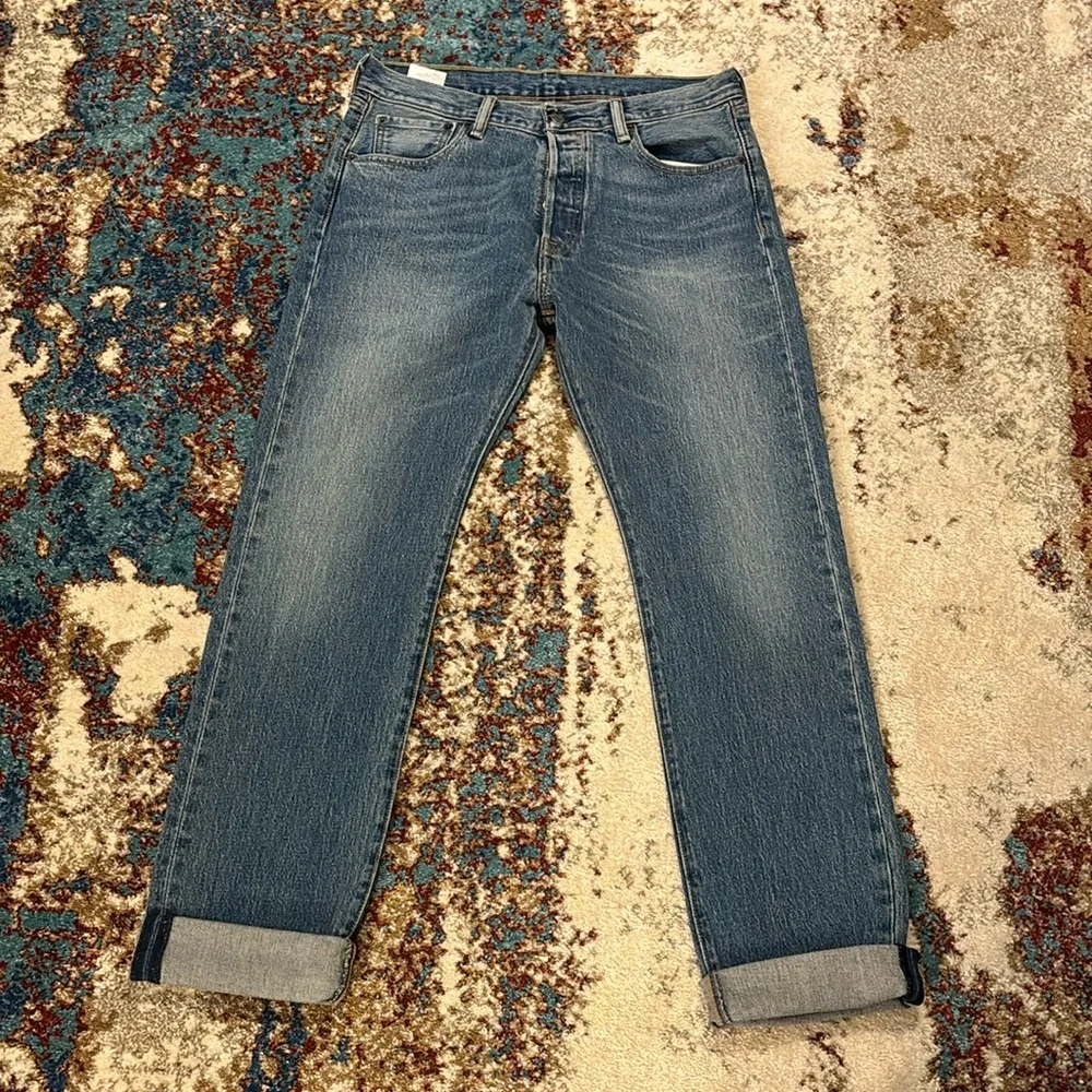 NWOT Men’s LEVI’S 501 Original Jeans In Medium Indigo, Size 30x32
